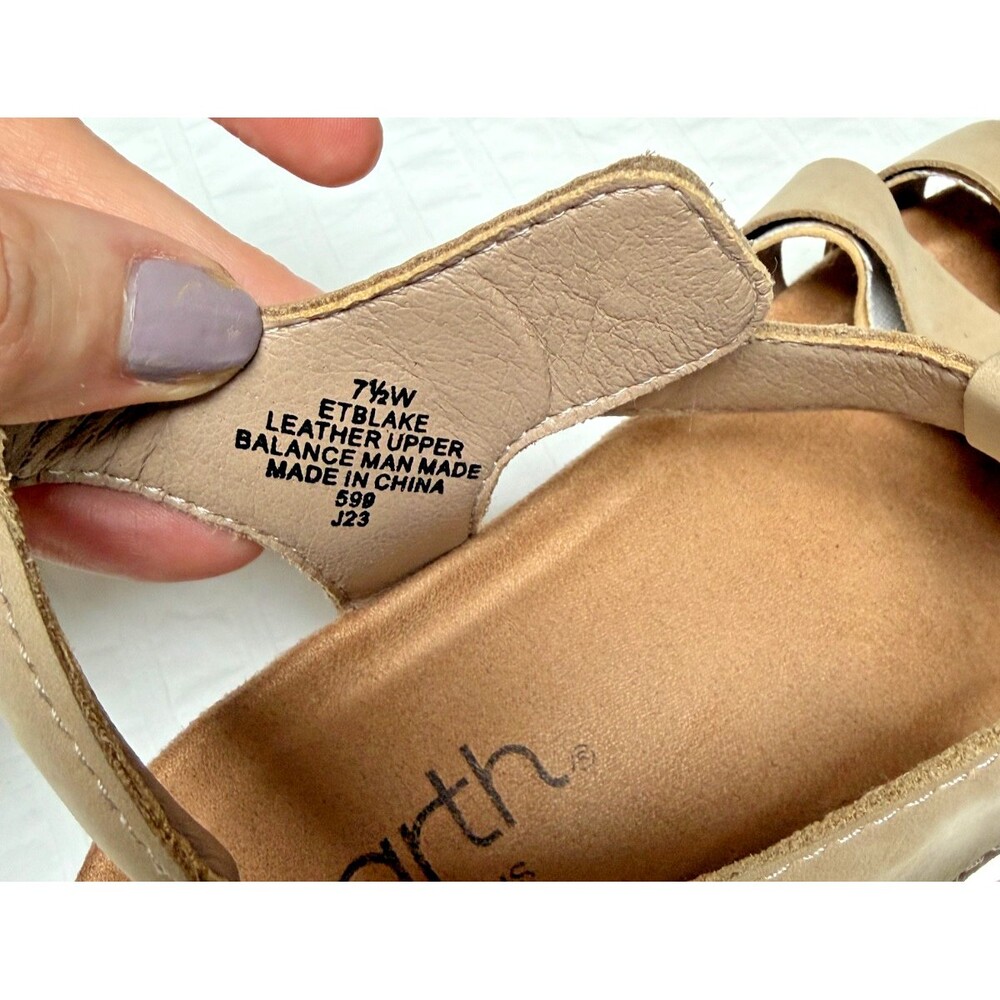 Earth Origins Sandals Blake Style Beige Leather Sz. 7.5 Rubber Sole Gently Used - Picture 5 of 5